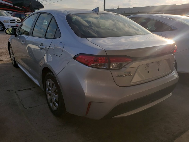 Toyota Corolla Vehicle Full-screen Gallery Image 04