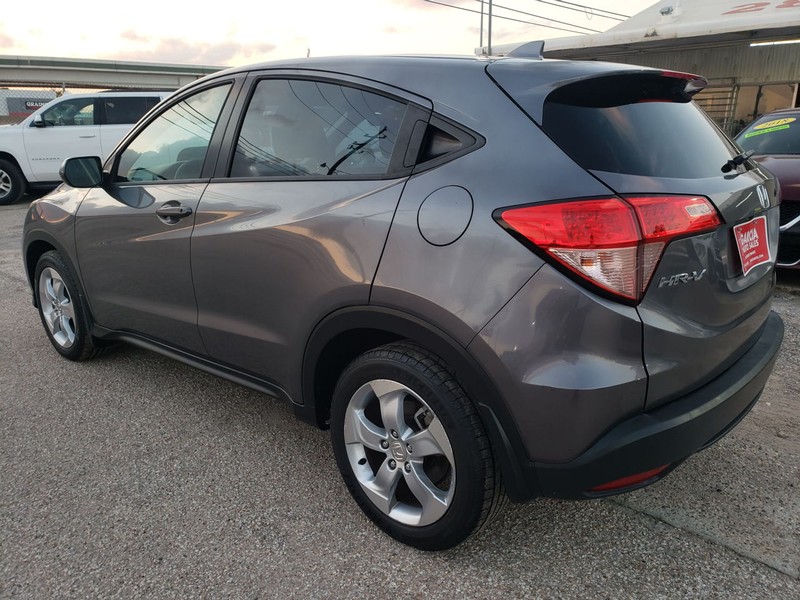 Honda HR-V Vehicle Full-screen Gallery Image 04