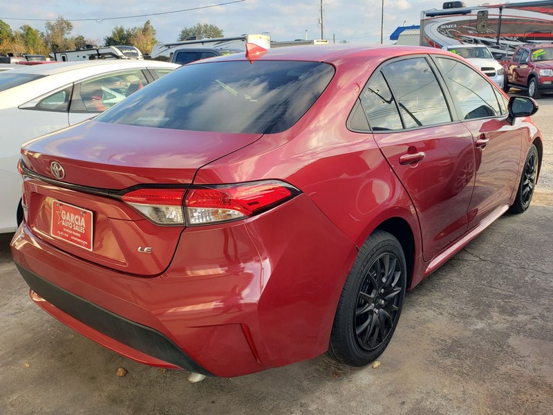 Toyota Corolla Vehicle Full-screen Gallery Image 03