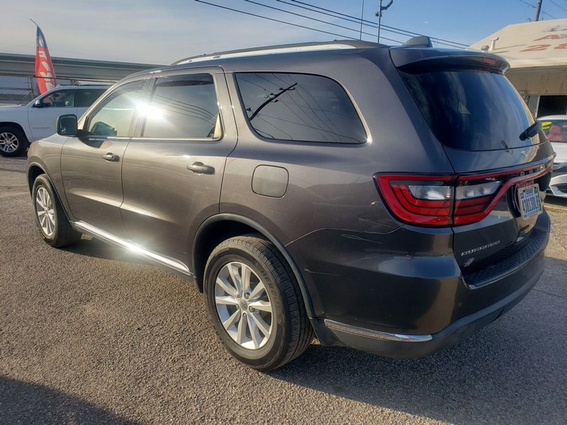 Dodge Durango Vehicle Full-screen Gallery Image 04