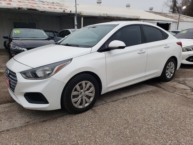 Hyundai Accent   - Houston TX