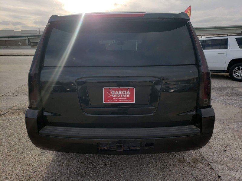 Chevrolet Tahoe Vehicle Full-screen Gallery Image 05