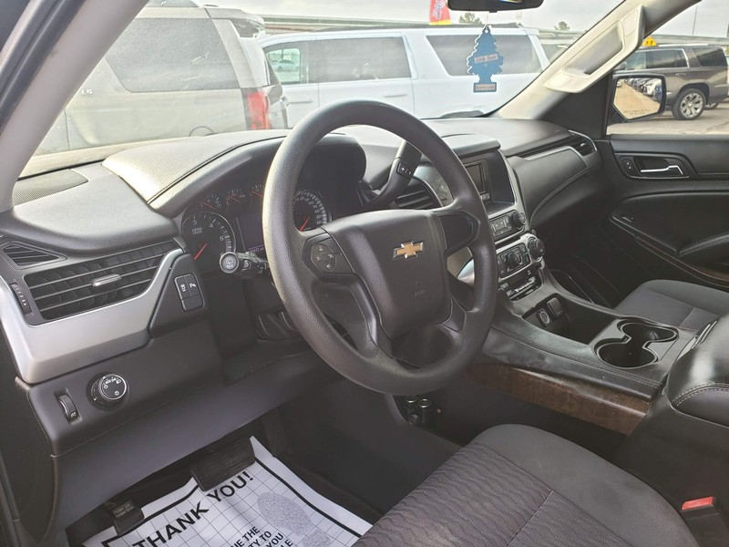 Chevrolet Tahoe Vehicle Full-screen Gallery Image 06