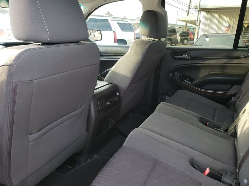 Chevrolet Tahoe Vehicle Full-screen Gallery Image 07