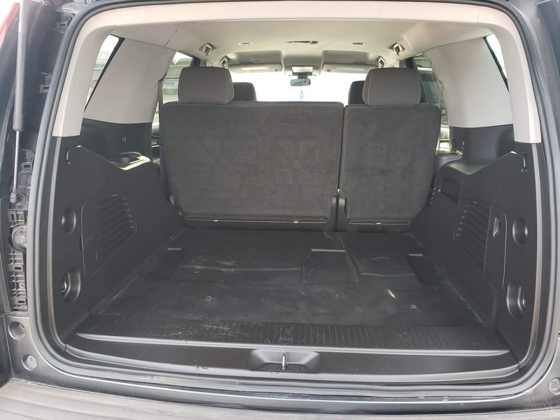 Chevrolet Tahoe Vehicle Full-screen Gallery Image 08