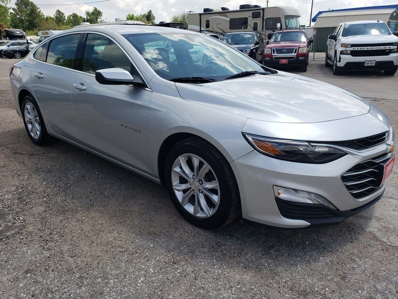 Chevrolet Malibu Vehicle Full-screen Gallery Image 02