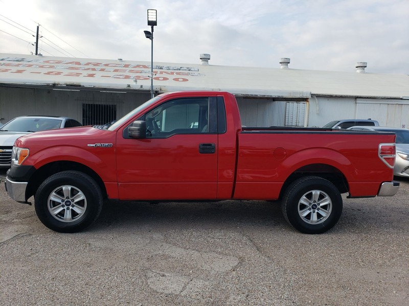 Ford F-150 Vehicle Full-screen Gallery Image 04