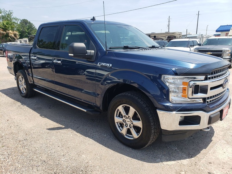 Ford F-150 Vehicle Full-screen Gallery Image 02