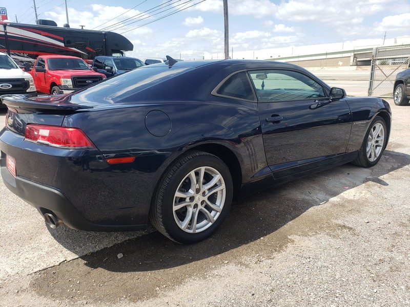 Chevrolet Camaro Vehicle Full-screen Gallery Image 04