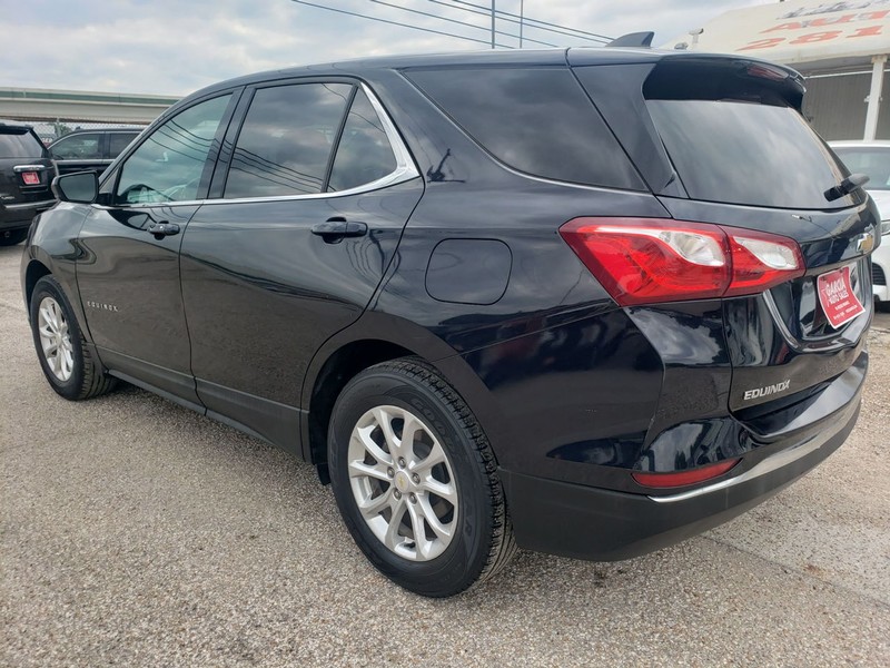 Chevrolet Equinox Vehicle Full-screen Gallery Image 03