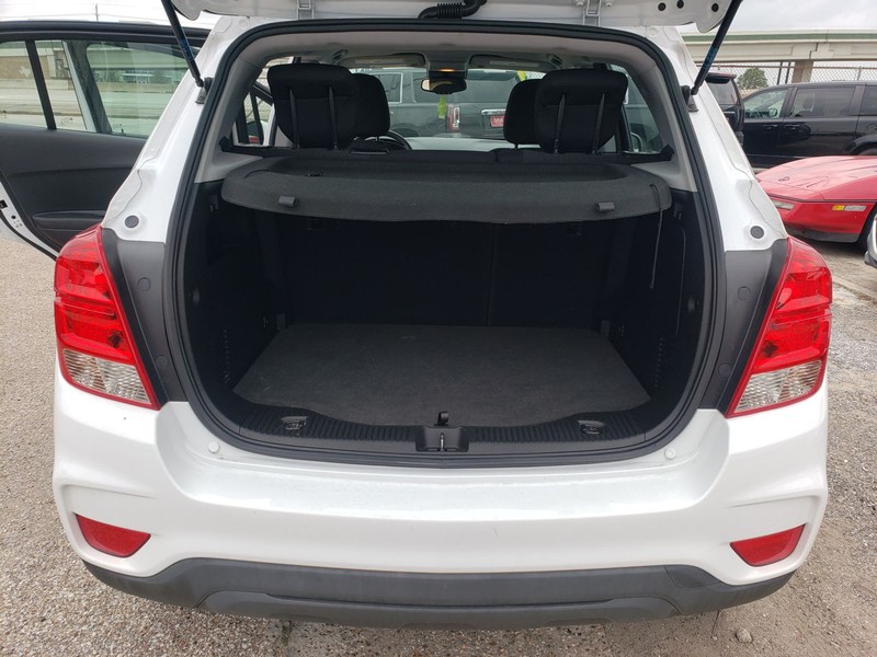 Chevrolet Trax Vehicle Full-screen Gallery Image 08