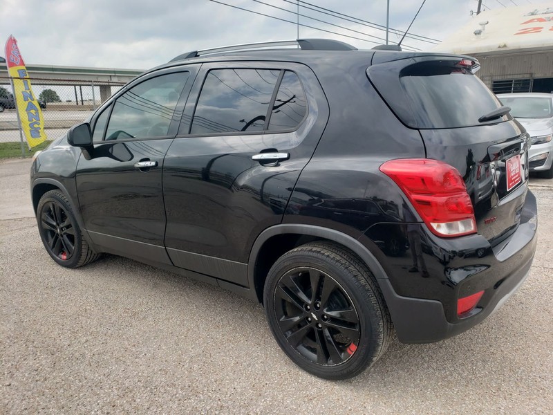 Chevrolet Trax Vehicle Full-screen Gallery Image 04