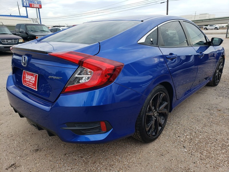 Honda Civic Sedan Vehicle Full-screen Gallery Image 03