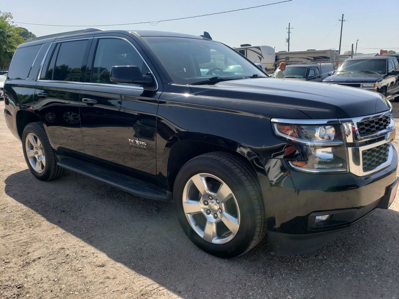 Chevrolet Tahoe Vehicle Full-screen Gallery Image 03