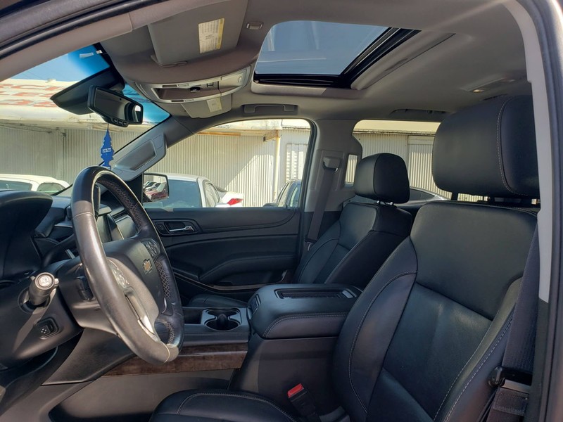 Chevrolet Tahoe Vehicle Full-screen Gallery Image 05