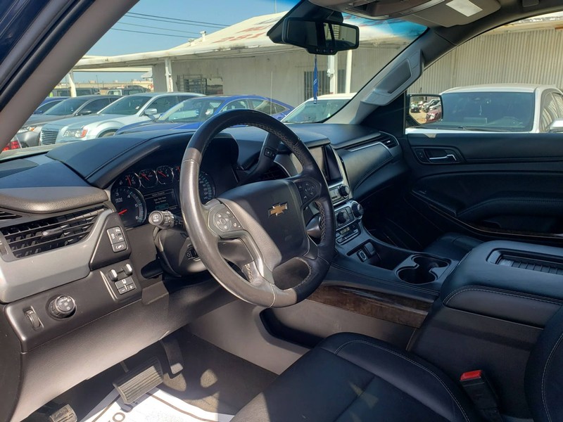 Chevrolet Tahoe Vehicle Full-screen Gallery Image 06
