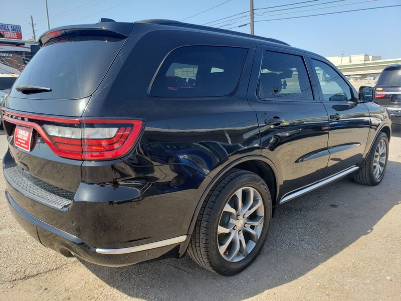 Dodge Durango Vehicle Full-screen Gallery Image 04
