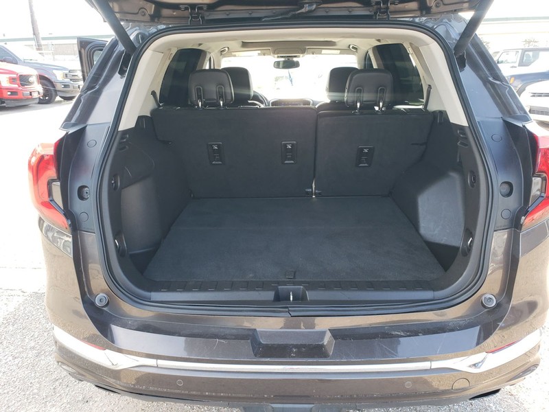 GMC Terrain Vehicle Full-screen Gallery Image 08