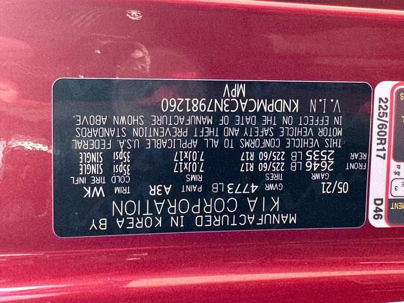 Chevrolet Silverado 1500 Vehicle Full-screen Gallery Image 30