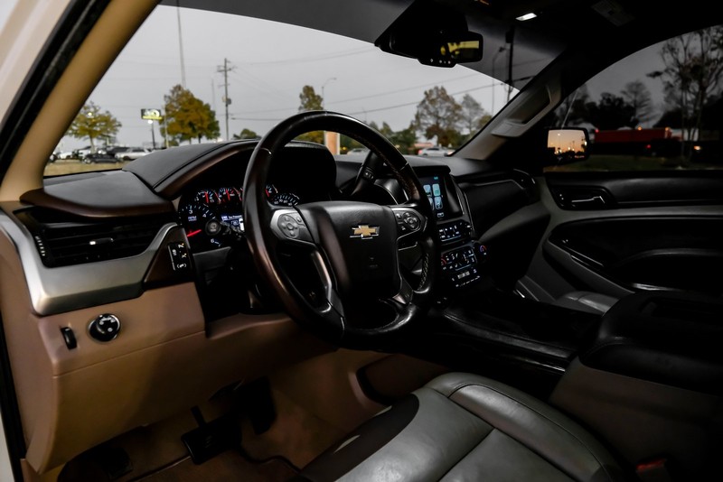 Chevrolet Tahoe Vehicle Full-screen Gallery Image 03