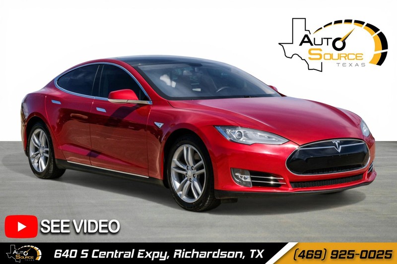 Tesla Model S Vehicle Full-screen Gallery Image 01