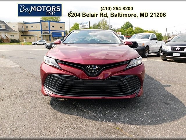 2020 Toyota Camry LE photo
