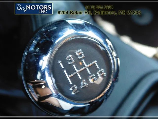 Jeep Wrangler Unlimited Vehicle Full-screen Gallery Image 21