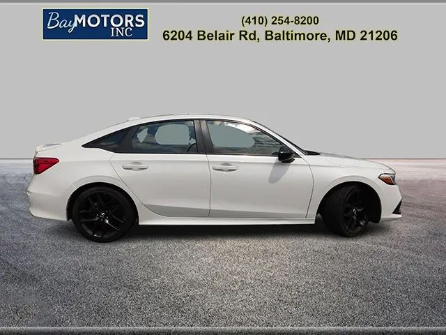 Honda Civic Sedan Vehicle Full-screen Gallery Image 4