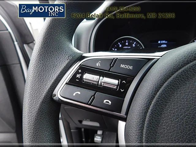 Kia Sportage Vehicle Full-screen Gallery Image 22