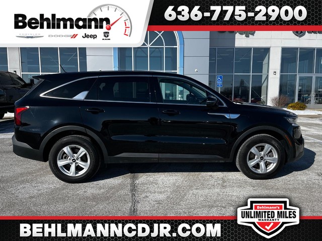 2023 Kia Sorento LX at Behlmann Auto Credit in Troy MO