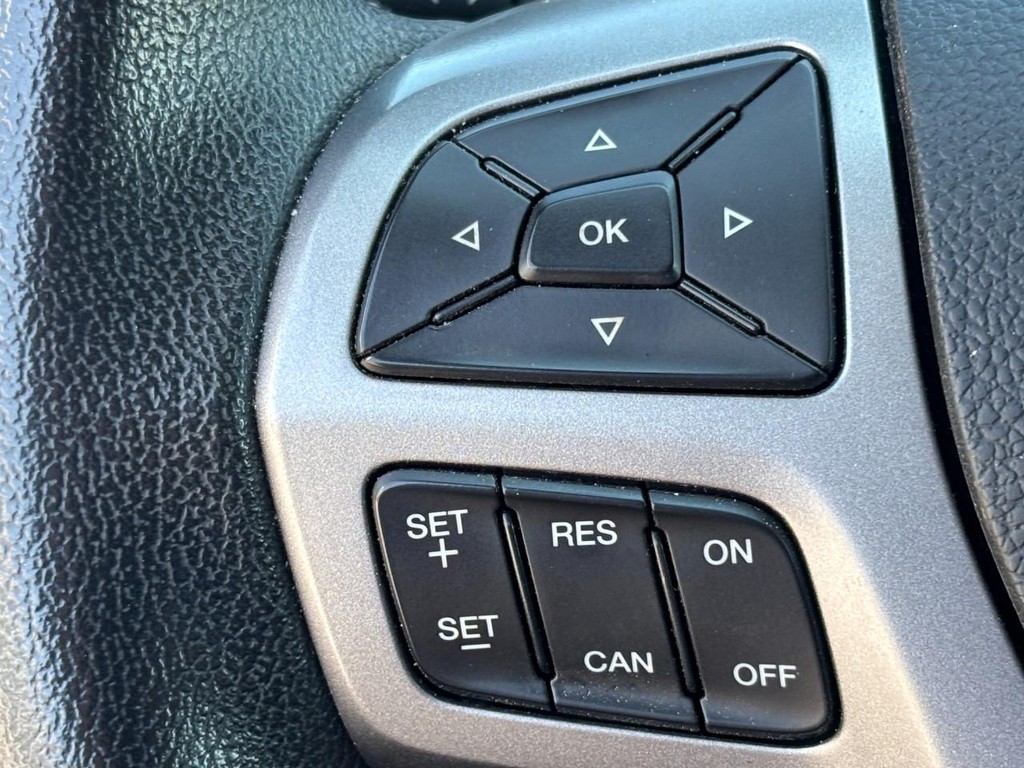 Ford Ranger Vehicle Full-screen Gallery Image 16