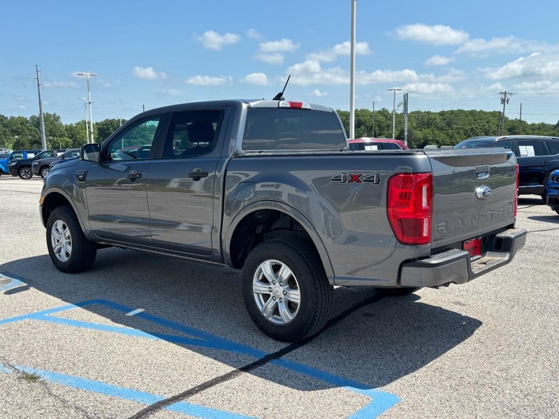 Ford Ranger Vehicle Full-screen Gallery Image 05