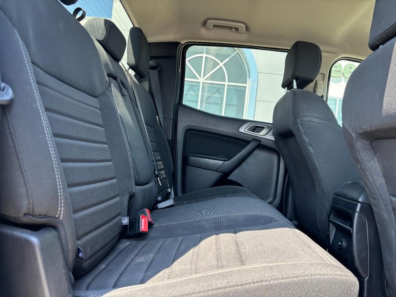 Ford Ranger Vehicle Full-screen Gallery Image 09