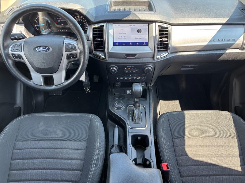 Ford Ranger Vehicle Full-screen Gallery Image 10