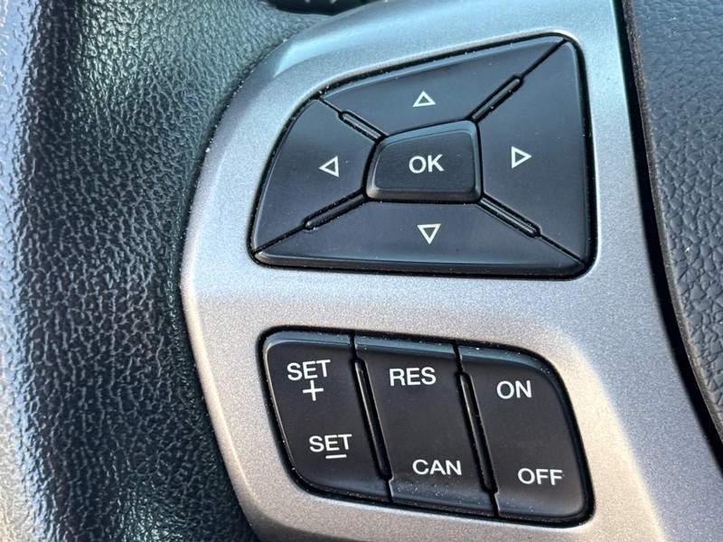 Ford Ranger Vehicle Full-screen Gallery Image 16