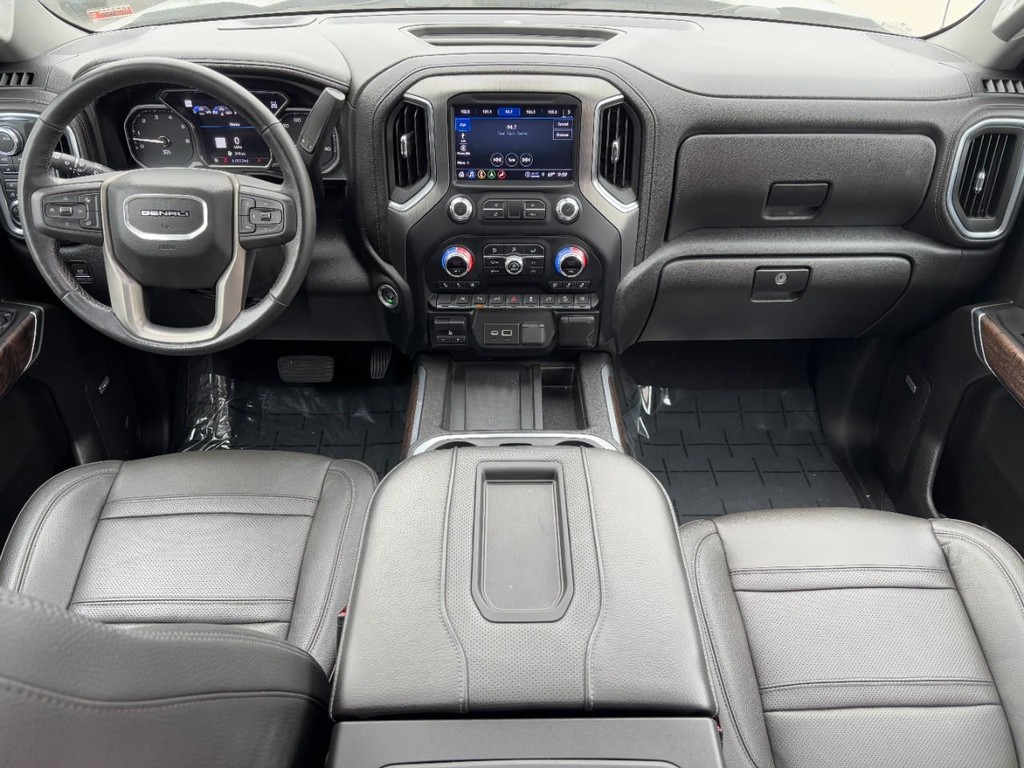 GMC Sierra 1500 Limited Vehicle Full-screen Gallery Image 06