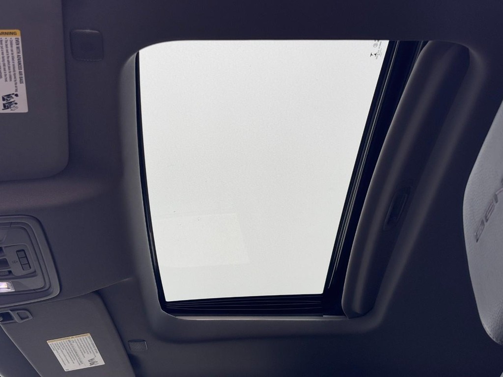 GMC Sierra 1500 Limited Vehicle Full-screen Gallery Image 21