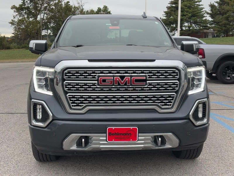 GMC Sierra 1500 Limited Vehicle Full-screen Gallery Image 04