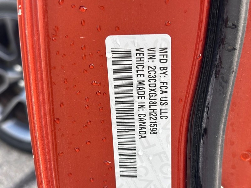 Dodge Charger Vehicle Full-screen Gallery Image 26