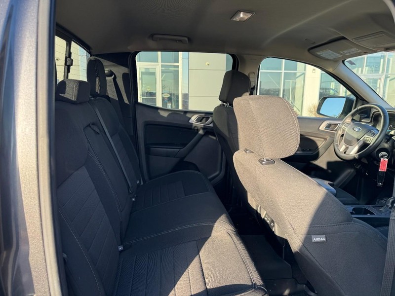 Ford Ranger Vehicle Full-screen Gallery Image 09