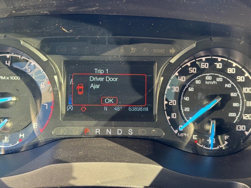 Ford Ranger Vehicle Full-screen Gallery Image 18