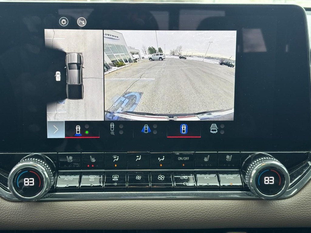 GMC Canyon Vehicle Full-screen Gallery Image 20