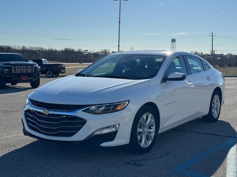 Chevrolet Malibu Vehicle Full-screen Gallery Image 08