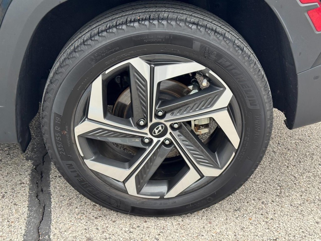 Hyundai Tucson Vehicle Full-screen Gallery Image 07