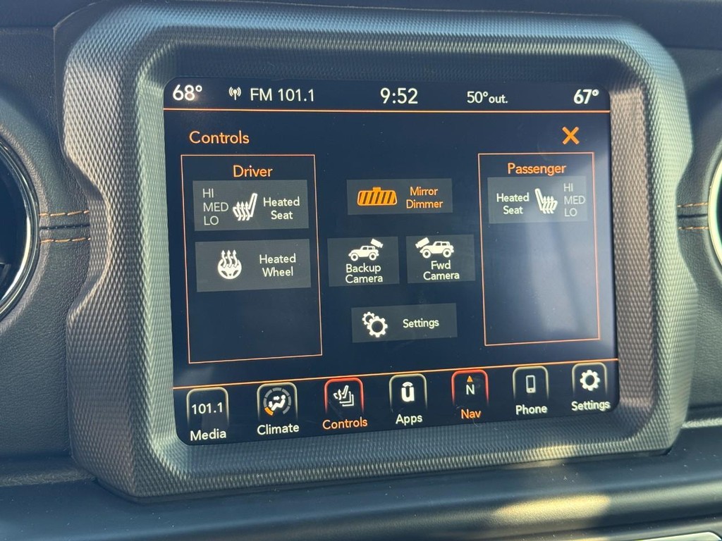 Jeep Wrangler 4xe Vehicle Full-screen Gallery Image 22