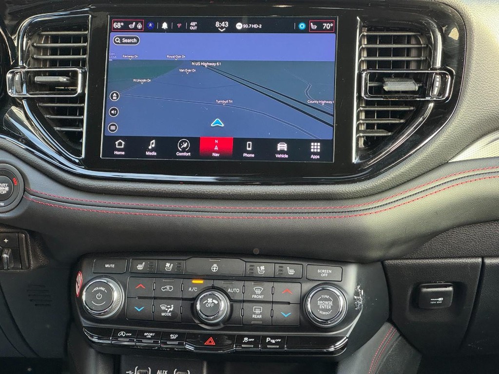 Dodge Durango Vehicle Full-screen Gallery Image 14