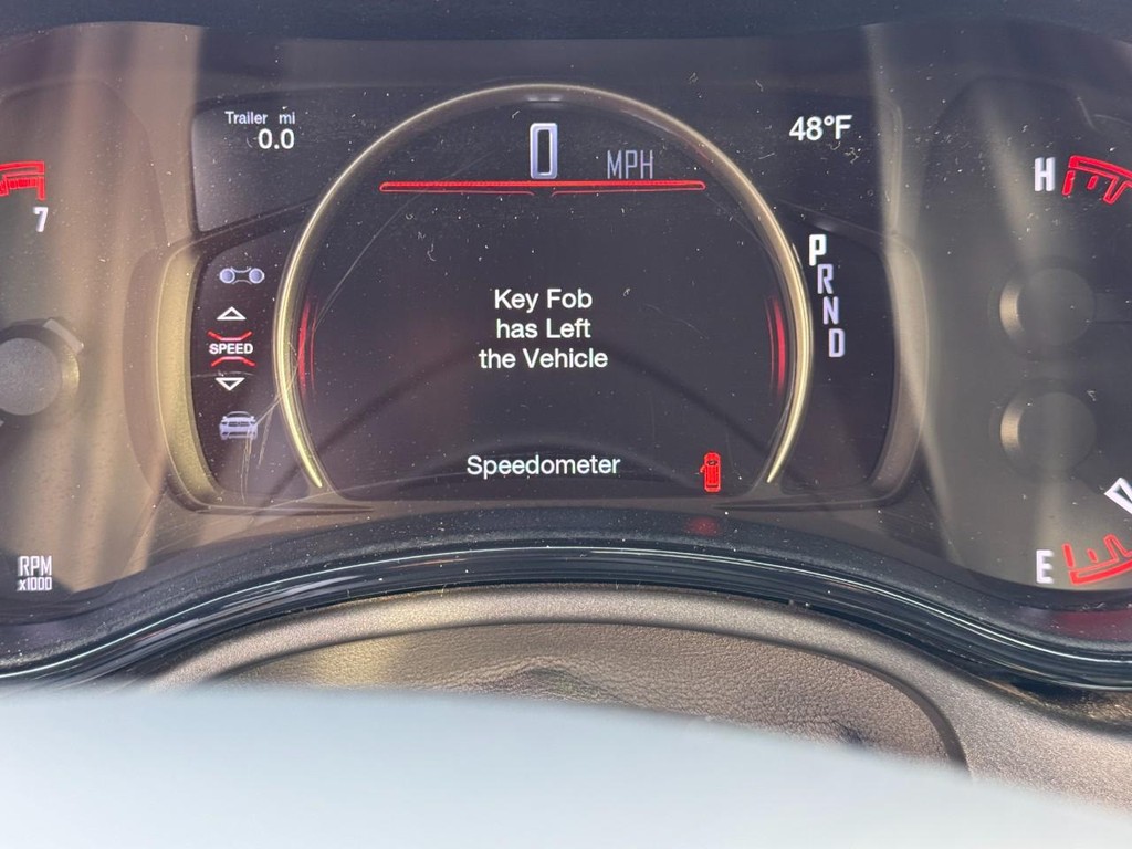 Dodge Durango Vehicle Full-screen Gallery Image 21