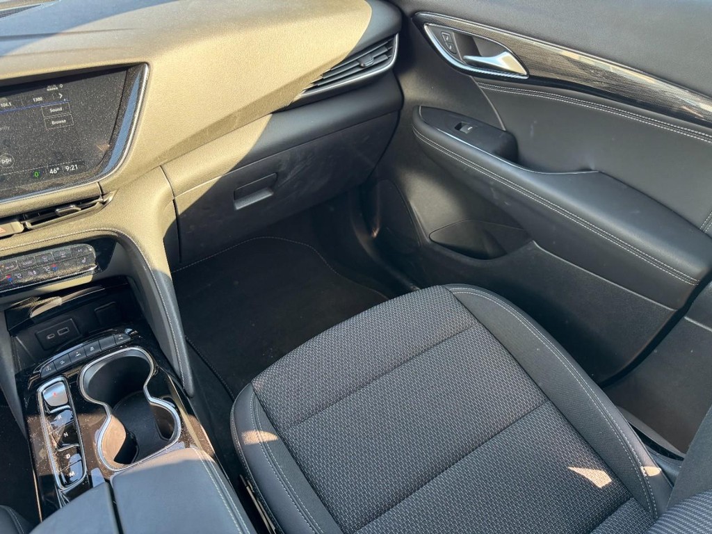 Buick Envision Vehicle Full-screen Gallery Image 13