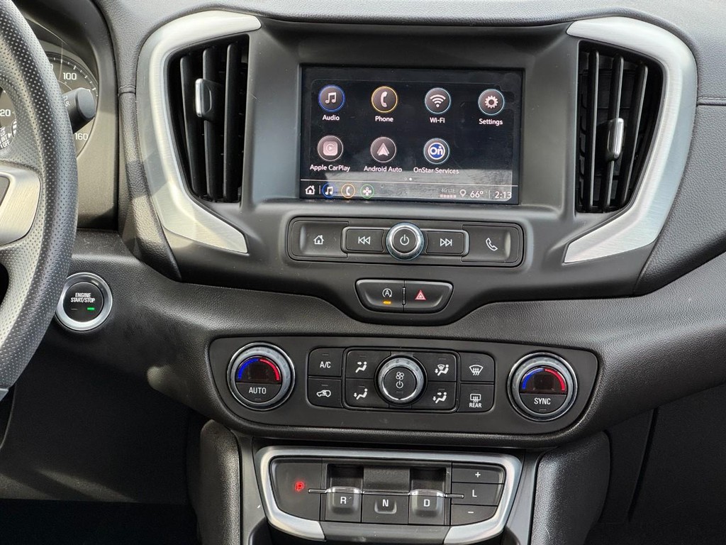 GMC Terrain Vehicle Full-screen Gallery Image 13