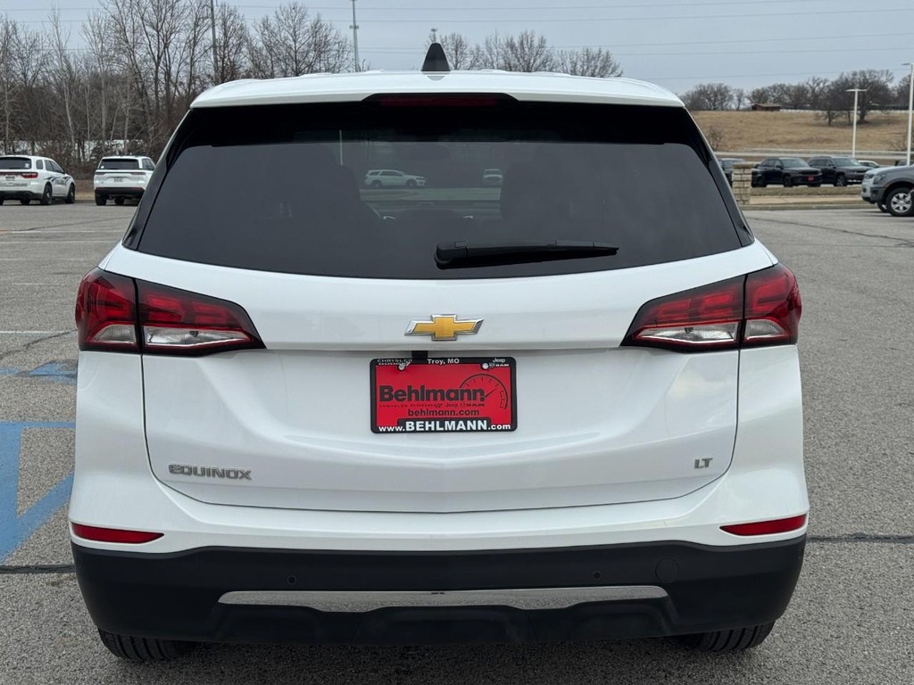 Chevrolet Equinox Vehicle Full-screen Gallery Image 05